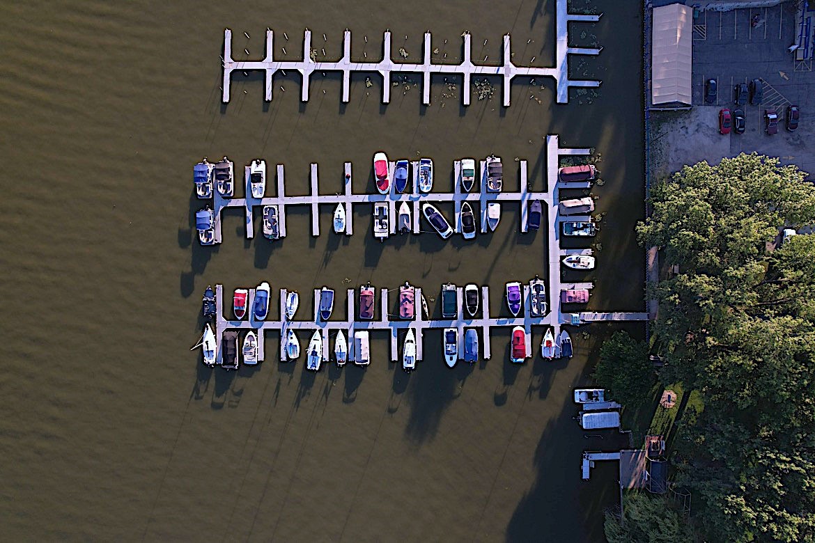 Pistakee Marina 512 Park Ave, Fox Lake, IL 60020 - Pistakee Marina Fox